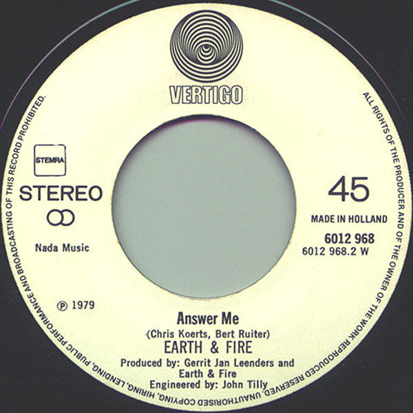 Earth And Fire - Weekend (7") - Discogs image 4