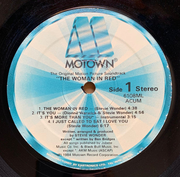 Stevie Wonder - The Woman In Red (Selections From The Original Motion Picture Soundtrack) (LP) - Discogs image 3