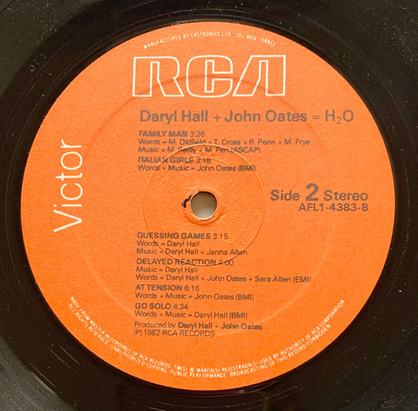 Daryl Hall & John Oates - H₂O (LP) - Discogs image 4