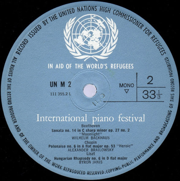Claudio Arrau, Wilhelm Backhaus, Alexander Brailowsky, Robert Casadesus, Byron Janis, Wilhelm Kempff - International Piano Festival (A Benefit Concert) (LP) - Discogs image 4