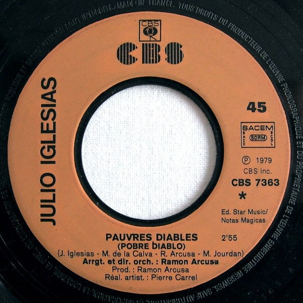 Julio Iglesias - Pauvres Diables / Je L'aime Encore (7") - Discogs image 3