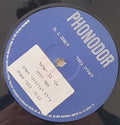 Efrat Ben-Israel - אשה ילדה (12")