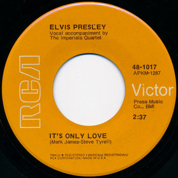 Elvis Presley - It's Only Love / The Sound Of Your Cry (7") - Discogs image 3