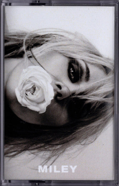 Miley Cyrus - Bass Persuades (Cassette)